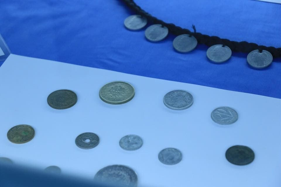 قاعة العملات الأجنبية والمتداولة